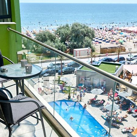 Azurre Apartment Spa And Pool Beach Resort Mamaia Exterior foto