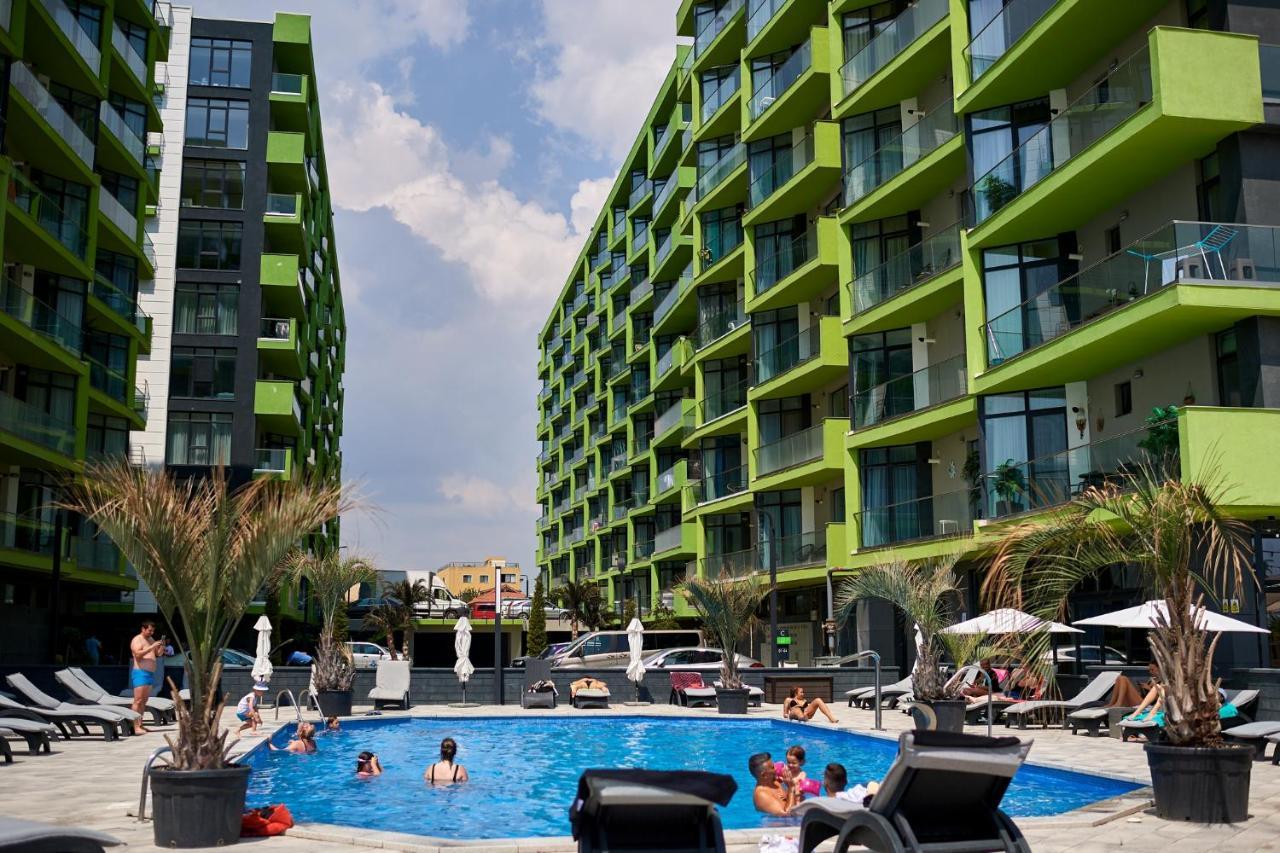 Azurre Apartment Spa And Pool Beach Resort Mamaia Exterior foto