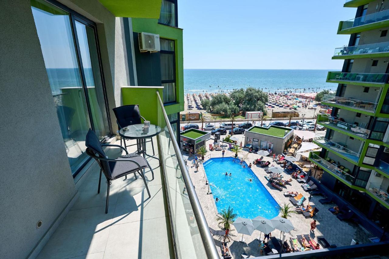 Azurre Apartment Spa And Pool Beach Resort Mamaia Exterior foto